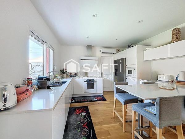 Maison avec piscine - proche Centre-ville de Bruges