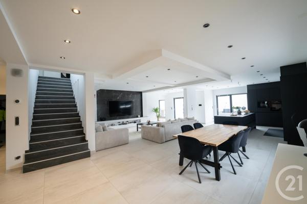 Maison à vendre  8 pièces - 218 m2 OGY MONTOY FLANVILLE - 57