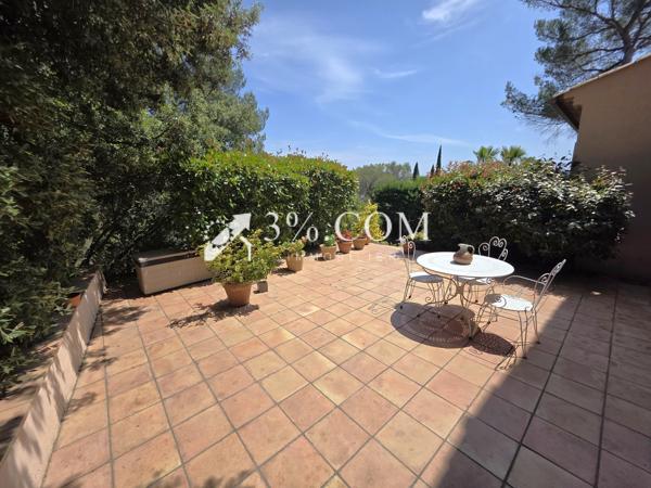 Villa
                                                                                                                                                                                                                                                                                                                        7 pièce(s)                                                                                                                                                                                                          4 chambre(s)                                                                                                                                                                                                          193  m²
