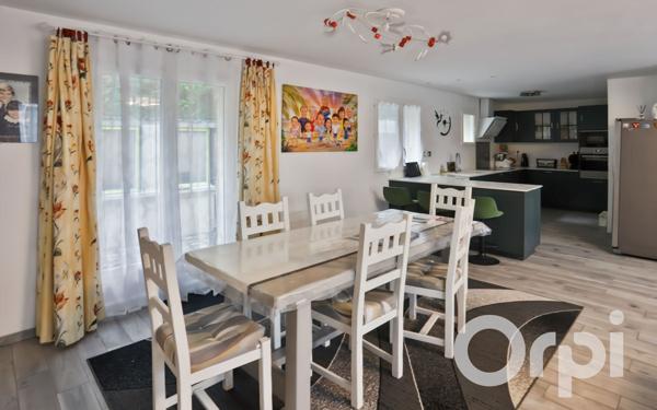 Maison à vendre    8 pièces • 159 m2 Magny-en-Vexin