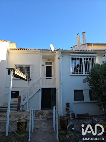 Maison à vendre 4 pièces 135 m² Arles