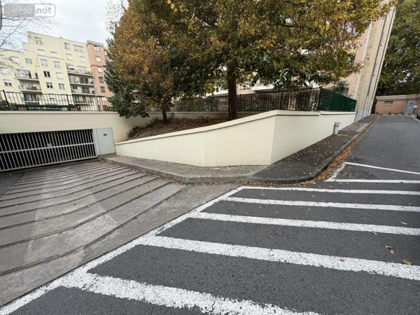 Achat - Garage et parking Lille 59000 10 m 2
