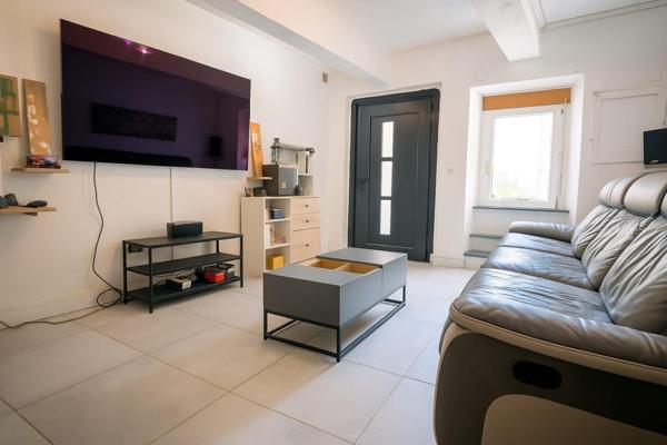 Maison à VILLENEUVE-LES-BEZIERS, 34420 - 4 pièces 90m²