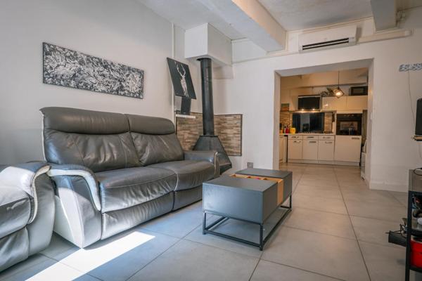 Maison à VILLENEUVE-LES-BEZIERS, 34420 - 4 pièces 90m²