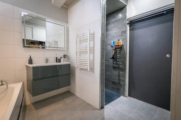 Maison à VILLENEUVE-LES-BEZIERS, 34420 - 4 pièces 90m²