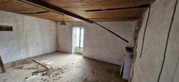 Maison - 6 pièces - 95m²