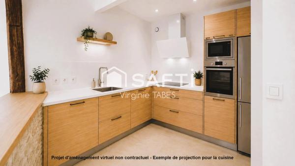 Maison de ville rénovée avec jardin et garage, DPE C