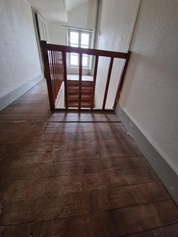 MAISON à vendre VITTEL (88) Possibilité création 2 appartements T2 et T3 sur TERRAIN de 400 m2