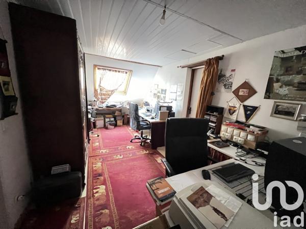 Maison de village 7 pièces de 158 m² à Bazoches-sur-le-Betz (45210)