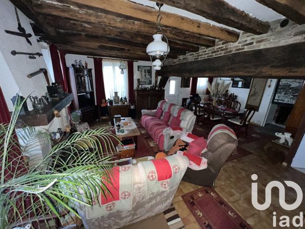 Maison de village 7 pièces de 158 m² à Bazoches-sur-le-Betz (45210)