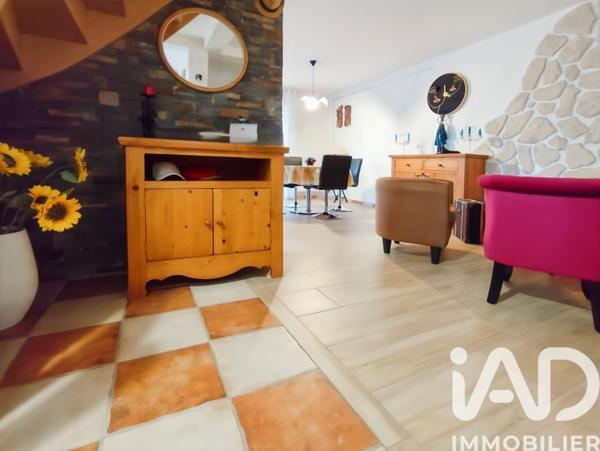 Maison à vendre 4 pièces 99 m² Feurs