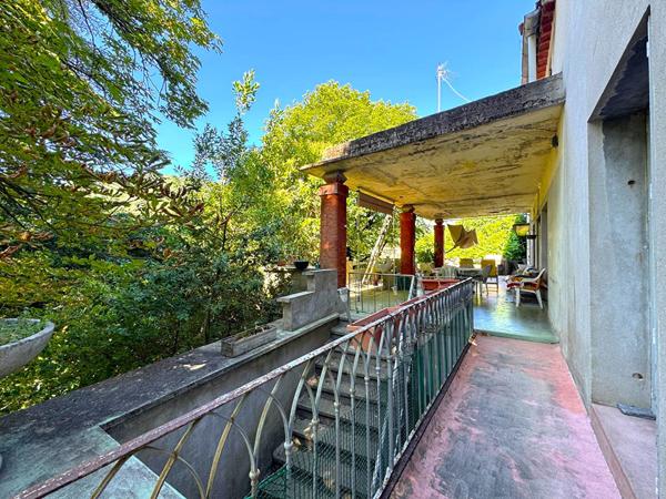 Immeuble 12 pièces 293 m2