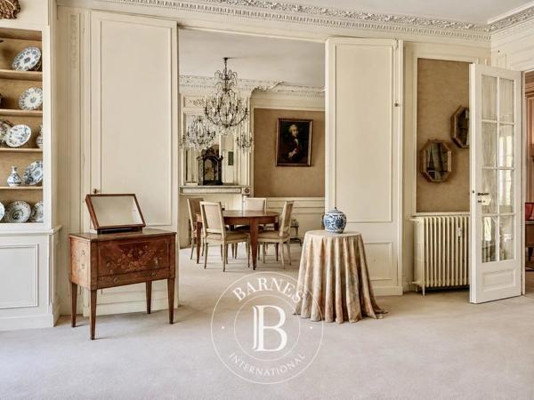 Lille, Appartement 3 Chambres -  209 m² à vendre