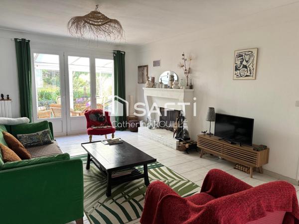 MAISON 5 CHAMBRES, GARAGE, JARDIN, PETITS TOITS