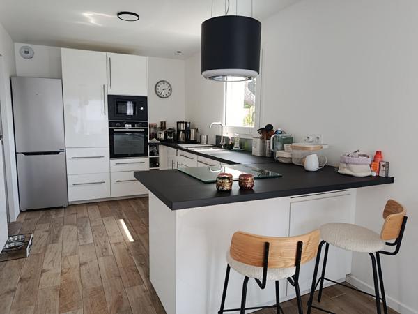 Maison contemporaine 4 pièces à louer à Ploudalmézeau , Ploudalmezeau