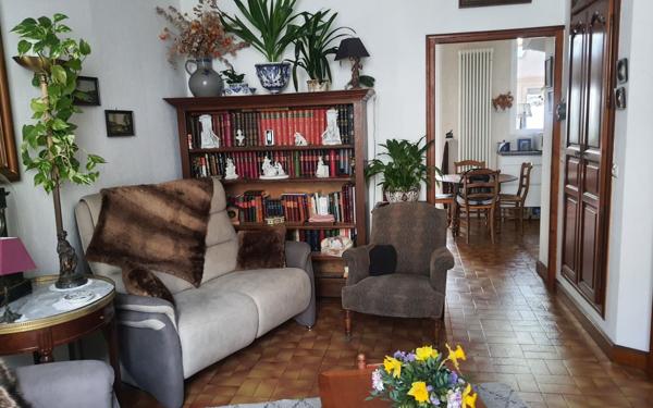 Maison à vendre    5 pièces •  Tours