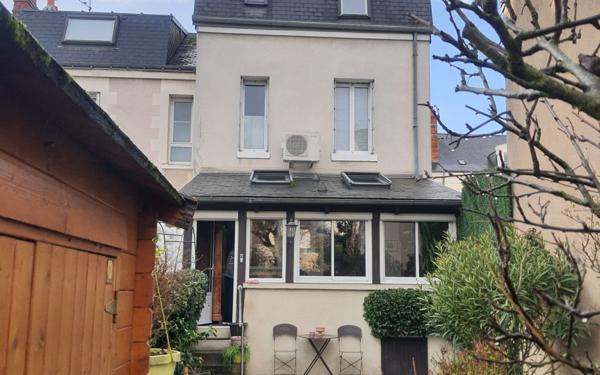 Maison à vendre    5 pièces •  Tours