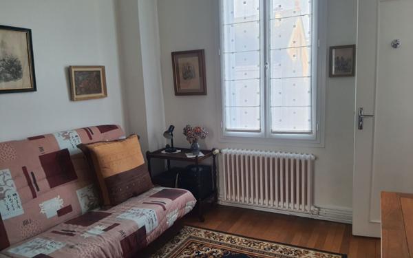 Maison à vendre    5 pièces •  Tours