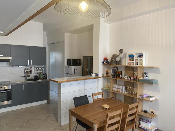 Appartement
         4 pièces
        - 100 m² Exclusivité 259 000 € *