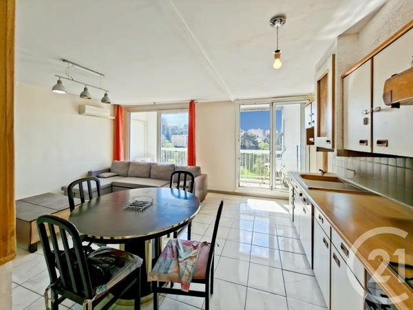 Appartement T3 à vendre  3 pièces - 62,10 m2 MARSEILLE - 13013