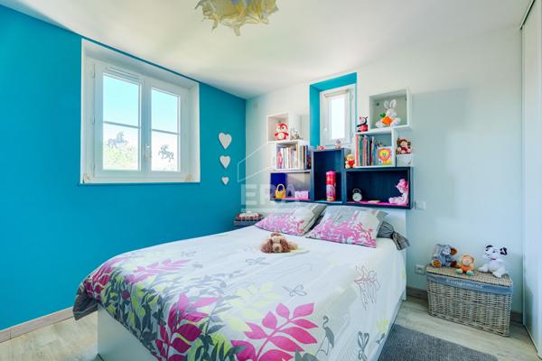 À Vendre  Appartement Duplex 3 Pièces avec Vue Dominante au Domaine du Golf de Pont Royal