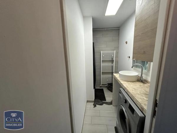 Appartement à louer 1 pièce 9.67m² Valence (26000)