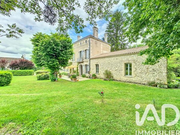 Maison à vendre 7 pièces 262 m² Montguyon