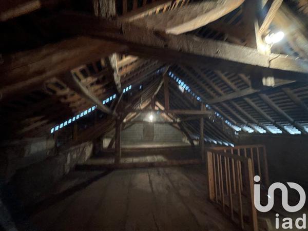 Maison 5 pièces de 120 m² à La Breille-les-Pins (49390)