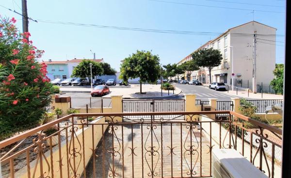 Appartement T3 avec cours privée, cave et garage