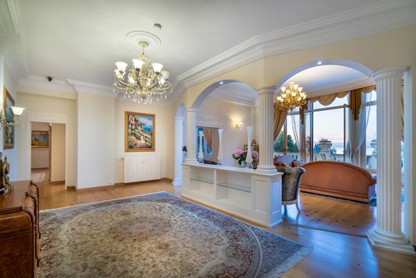 Appartement dans Évian-les-Bains