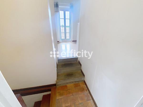 Maison
         4 pièces
        - 80 m² Exclusivité 86 000 € *