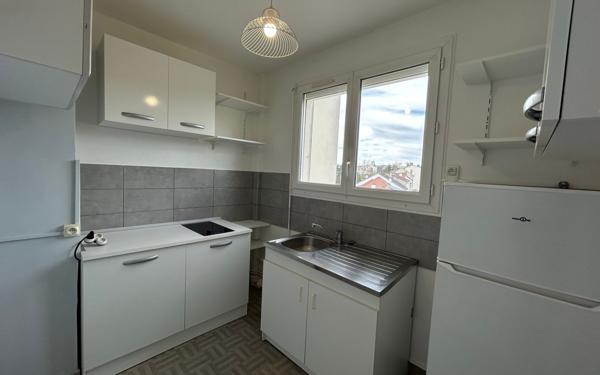 Appartement à louer    1 pièce •  Limoges