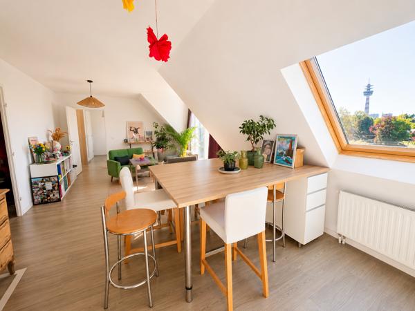 Appartement
         2 pièces
        - 60 m² Exclusivité 219 500 € *