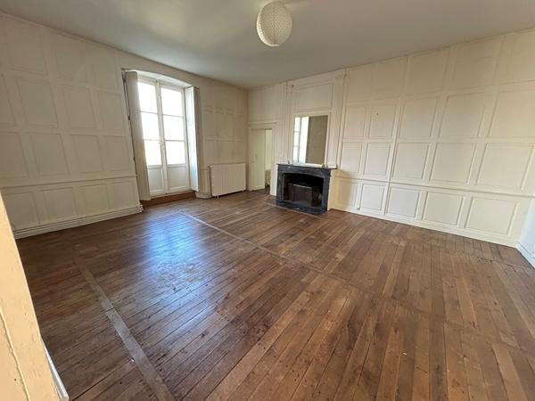 Appartement T4 Poitiers – Centre-Ville – 126.26 m²