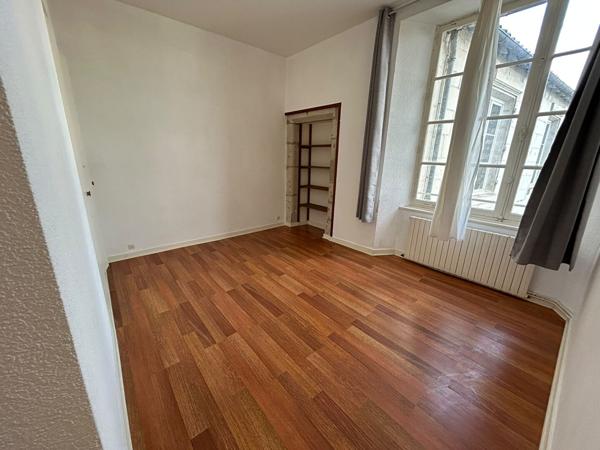 Appartement T4 Poitiers – Centre-Ville – 126.26 m²