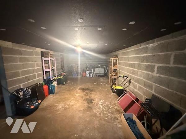 Entre Orbec et Lisieux GLOS maison belles prestations sur sous-sol 3 CH