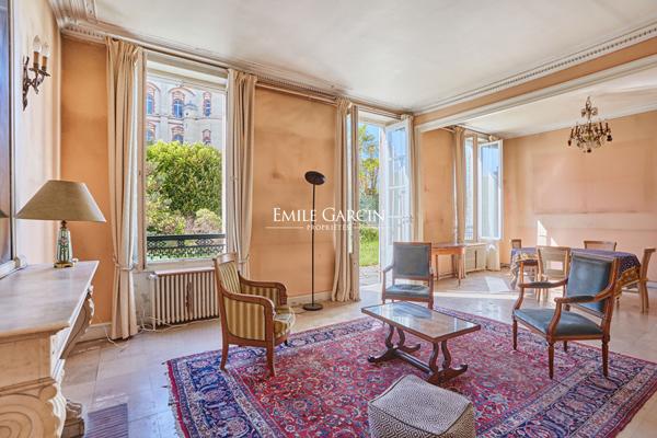 A vendre - Hôtel Particulier - jardin- 7 chambres - 244.3 m² - Château St Germain en Laye