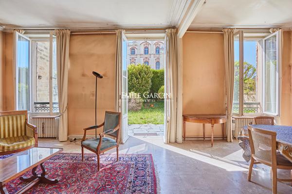 A vendre - Hôtel Particulier - jardin- 7 chambres - 244.3 m² - Château St Germain en Laye
