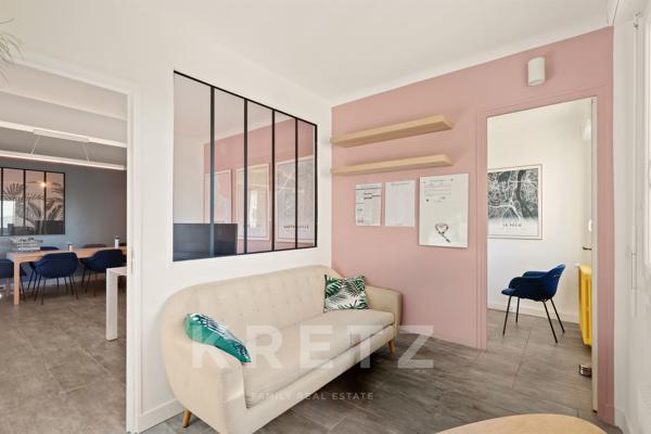 LE PECQ - DEMEURE D’EXCEPTION · 565 m² · 20 pièces · 3 Parcelles - 1 888 m² · Piscine · Terrasse 100 m² · Vue Paris & Tour Eiffel · Garage 40 m² · Carport 50 m²
