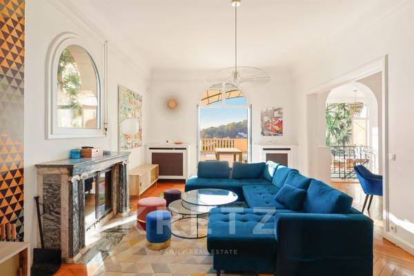 LE PECQ - DEMEURE D’EXCEPTION · 565 m² · 20 pièces · 3 Parcelles - 1 888 m² · Piscine · Terrasse 100 m² · Vue Paris & Tour Eiffel · Garage 40 m² · Carport 50 m²