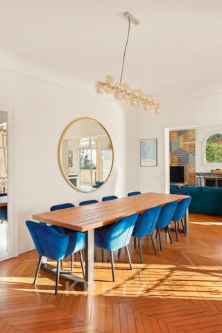 LE PECQ - DEMEURE D’EXCEPTION · 565 m² · 20 pièces · 3 Parcelles - 1 888 m² · Piscine · Terrasse 100 m² · Vue Paris & Tour Eiffel · Garage 40 m² · Carport 50 m²