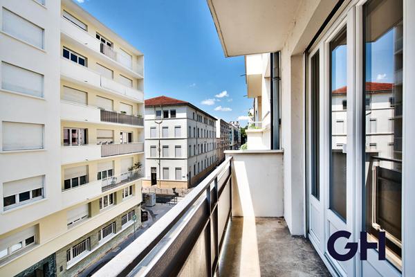 Appartement 4 pièces Lyon 6e - Élégance, volume, rue Duguesclin