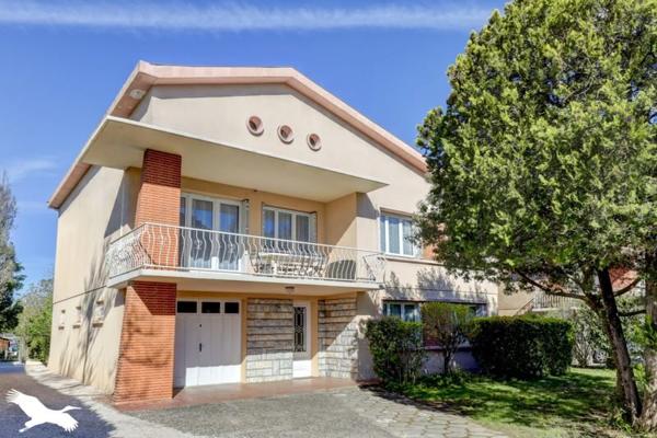 Maison à vendre 490 000 € Saint-Jean 9 p 263 m² DPE D