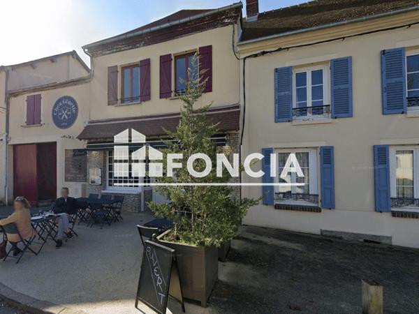 Location Local commercial 5 pièces 166 m² - 5 PLACE DE L'EGLISE Bercheres Sur Vesgre 28260