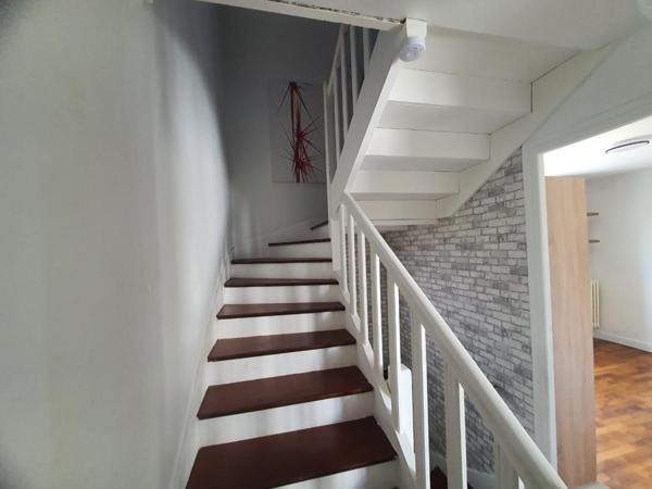 EXCLUSIVITÉ LANESTER : Au centre, citadine 3 chambres , grenier aménageable