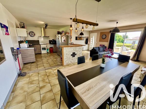 Maison à vendre 4 pièces 100 m² Larée