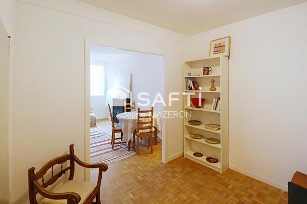 A deux pas du bord de mer