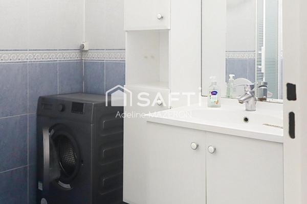 A deux pas du bord de mer