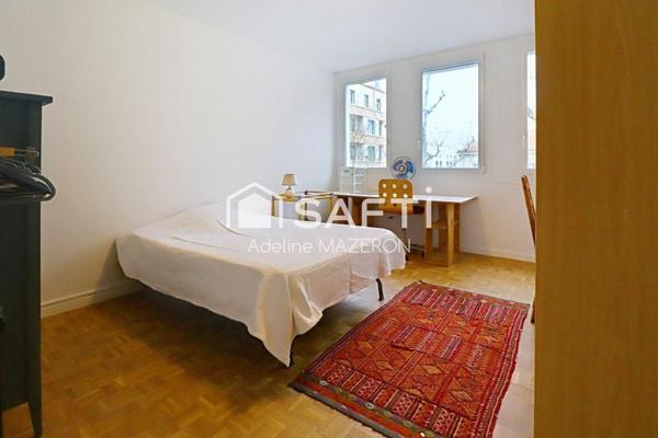 A deux pas du bord de mer