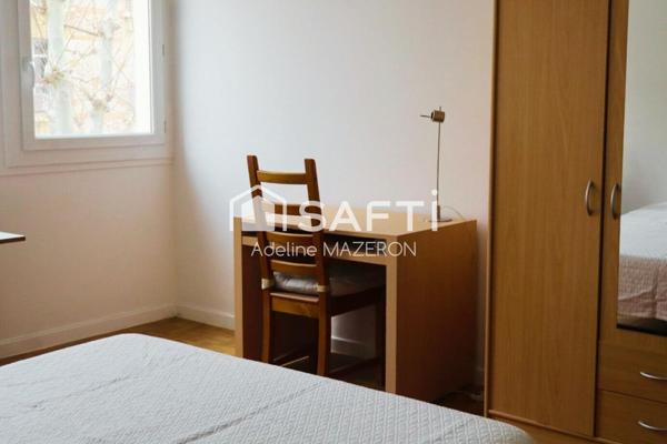 A deux pas du bord de mer